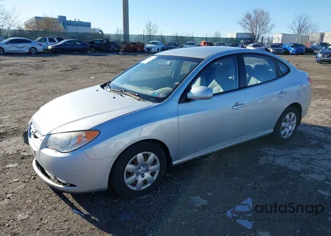 2009 Hyundai Elantra Gls z USA, uszkodzony, nr VIN KMHDU46D59U666389